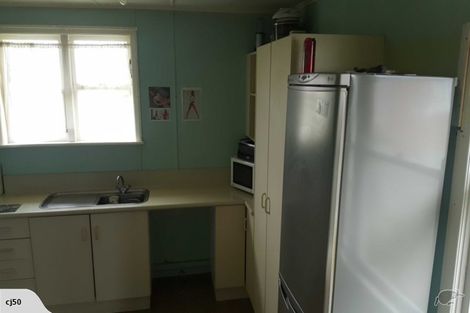 Photo of property in 19 Holland Crescent, Bulls, 4818