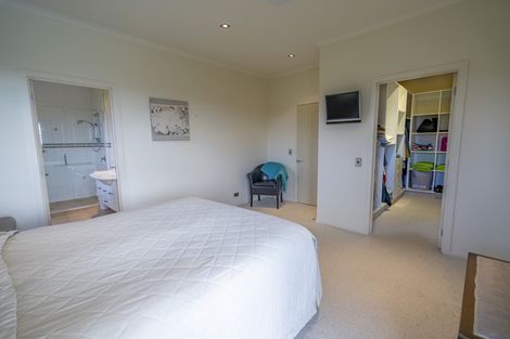 Photo of property in 30 Oraka Street, Te Anau, 9600