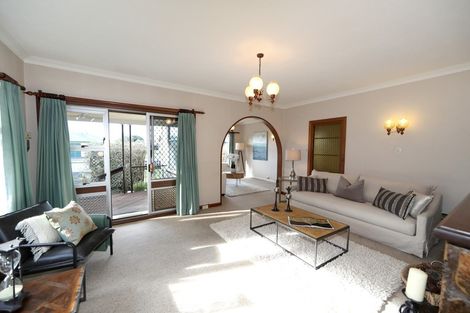 Photo of property in 414 Southland Place, Raureka, Hastings, 4120