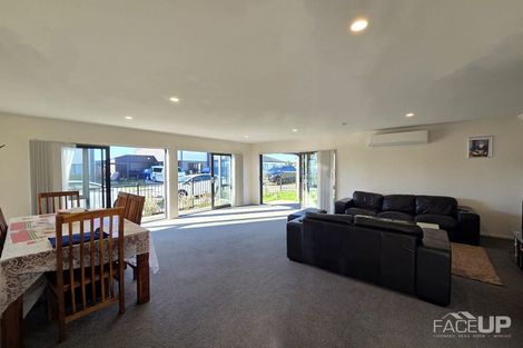 Photo of property in 50 Black Beech Crescent, Takanini, 2110