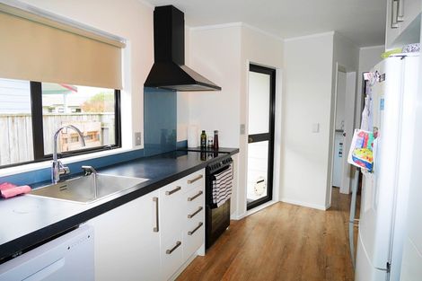 Photo of property in 22 Rosewood Place, Paraparaumu, 5032