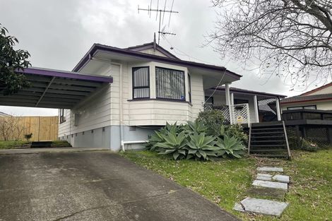 Photo of property in 1/1 Barbados Drive, Unsworth Heights, Auckland, 0632