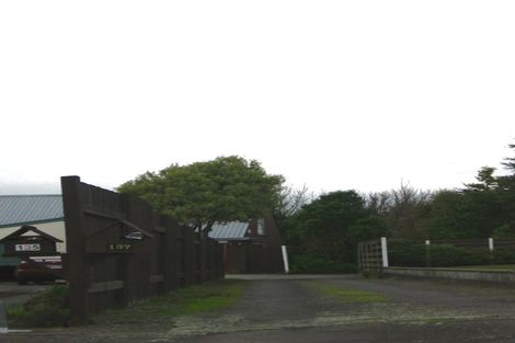 Photo of property in 137 Benmore Avenue, Cloverlea, Palmerston North, 4412