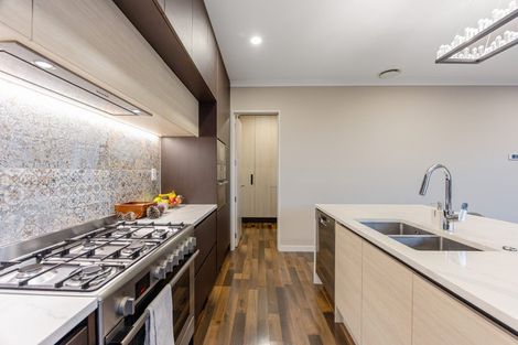 Photo of property in 17 Tawatawa Street, Long Bay, Auckland, 0630