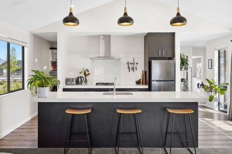 Photo of property in 27 Dingle Street, Lake Hawea, Wanaka, 9382