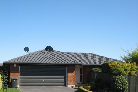 Photo of property in 51 Lowry Avenue, Redwood, Christchurch, 8051