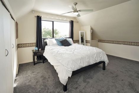 Photo of property in 8b Madison Place, Dinsdale, Hamilton, 3204