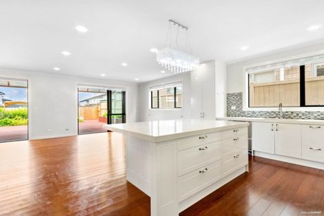 Photo of property in 21 Cranford Drive, Flat Bush, Auckland, 2019