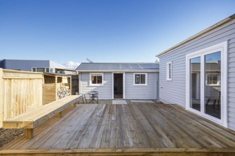 Photo of property in 102 Ferguson Street, West End, Palmerston North, 4412