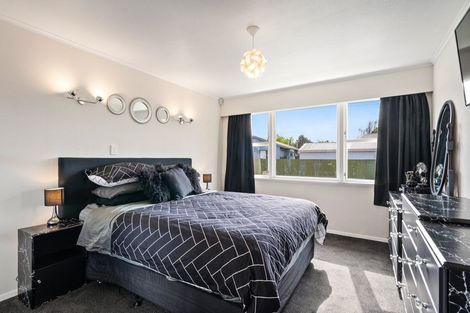 Photo of property in 2/34 Maclean Street, Wallaceville, Upper Hutt, 5018
