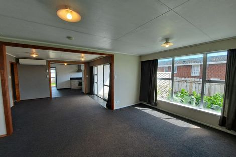 Photo of property in 35 Camellia Avenue, Bell Block, New Plymouth, 4312