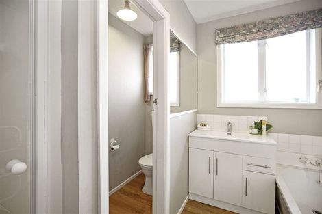 Photo of property in 147 Yaldhurst Road, Sockburn, Christchurch, 8042