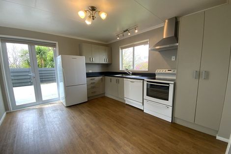 Photo of property in 52 Cascade Crescent, Westbrook, Palmerston North, 4412