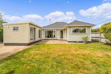 Photo of property in 56 Glenfield Crescent, Mairehau, Christchurch, 8052