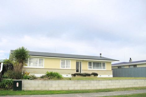 Photo of property in 19 Lyttelton Crescent, Tamatea, Napier, 4112