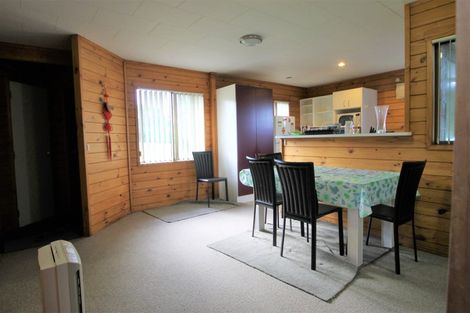 Photo of property in 1/21 Calluna Crescent, Totara Heights, Auckland, 2105