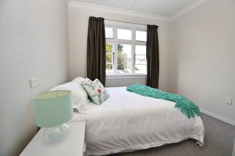 Photo of property in 2 Mckenzie Terrace, Carterton, 5713