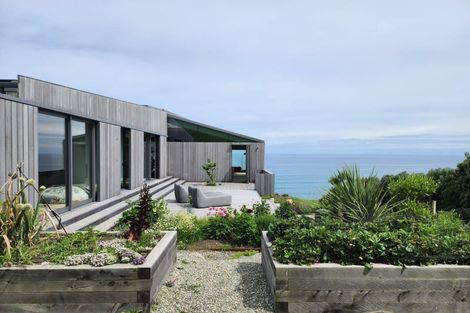 Photo of property in 20 Washer Road, Omata, New Plymouth, 4374