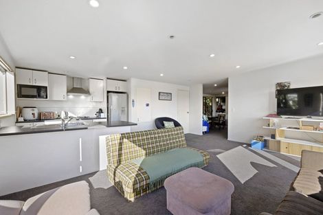 Photo of property in 12 Lavender Close, Spotswood, New Plymouth, 4310