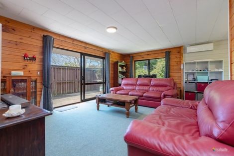 Photo of property in 38 Jackson Terrace, Ranui, Porirua, 5024