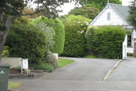 Photo of property in 8 Banff Place, Avonhead, Christchurch, 8042