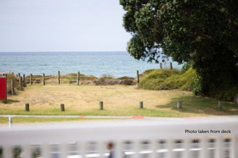 Photo of property in 4 Oceanbeach Road, Mount Maunganui, 3116