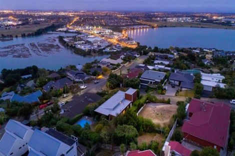 Photo of property in 6 Michael Avenue, Mount Pleasant, Christchurch, 8081