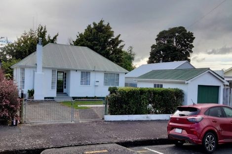Photo of property in 3 Centre Street, Pahiatua, 4910