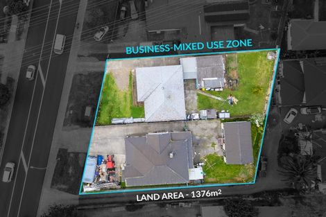 Photo of property in 306 Massey Road, Mangere East, Auckland, 2024
