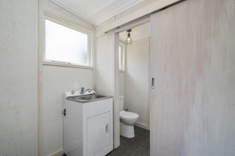 Photo of property in 15 Francis Road, Paraparaumu Beach, Paraparaumu, 5032