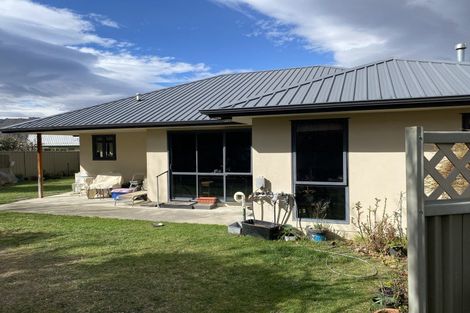 Photo of property in 9 Orchard Drive, Alexandra, 9320