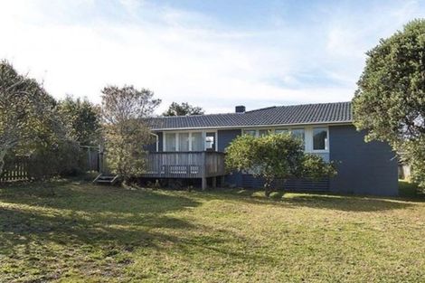 Photo of property in 16 Totara Street, Waiuku, 2123