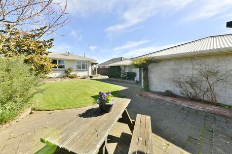 Photo of property in 472 Wairakei Road, Burnside, Christchurch, 8053