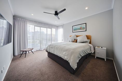 Photo of property in 104 Symes Drive, Red Beach, 0932