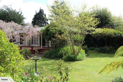 Photo of property in 141 Kawiu Road, Levin, 5510