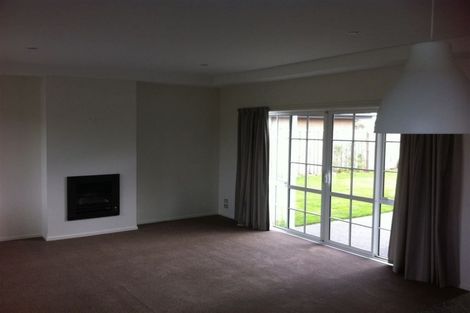Photo of property in 24 Tahuna Street, Pegasus, 7612