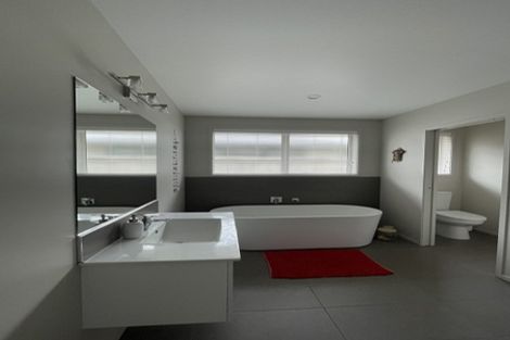 Photo of property in 7 Hiria Crescent, Papamoa Beach, Papamoa, 3118