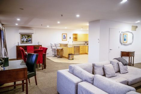 Photo of property in 87a Kilmore Street, Christchurch Central, Christchurch, 8013