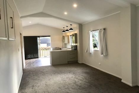 Photo of property in 53 Moses Road, Kaukapakapa, 0873