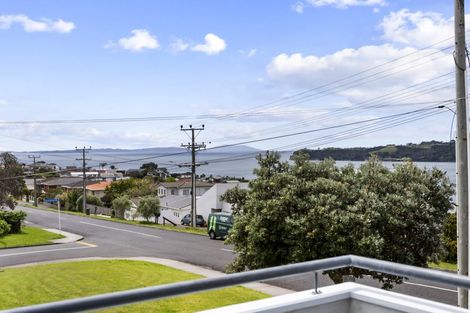 Photo of property in 62 Stanmore Bay Road, Stanmore Bay, Whangaparaoa, 0932