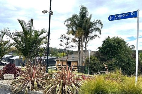 Photo of property in 19 Riverglen Drive, Haruru, 0204