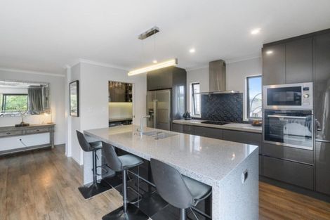 Photo of property in 94 Tapu Road, Huapai, Kumeu, 0810