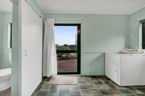 Photo of property in 11 Ballantrae Place, Highlands Park, New Plymouth, 4312