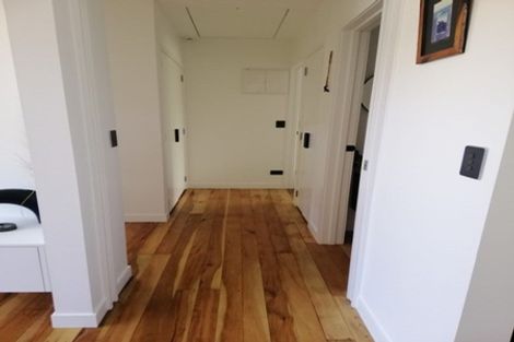 Photo of property in 2/8 Cecil Road, Milford, Auckland, 0620