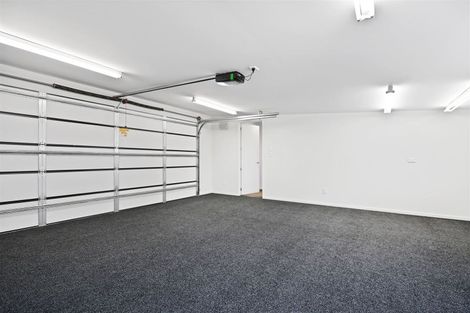 Photo of property in 56 Mcfaddens Road, St Albans, Christchurch, 8052