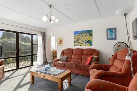 Photo of property in 39 Atiawa Crescent, Waiwhetu, Lower Hutt, 5010