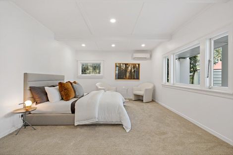 Photo of property in 31 Atarangi Road, Greenlane, Auckland, 1051