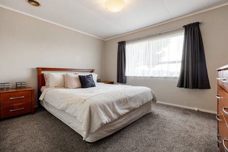 Photo of property in 10 Millar Place, Nawton, Hamilton, 3200