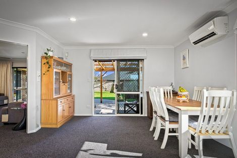 Photo of property in 11 Oaklands Drive, Cambridge, 3434