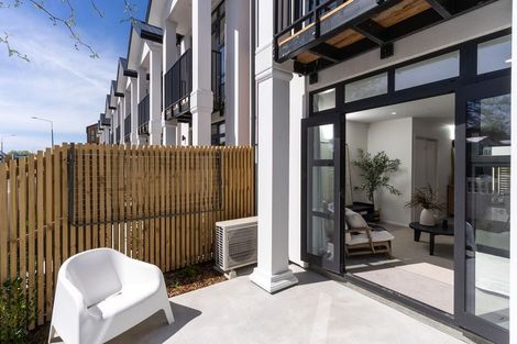 Photo of property in 242 Armagh Street, Christchurch Central, Christchurch, 8011